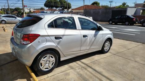 CHEVROLET Onix Hatch 1.0 4P FLEX JOY, Foto 4