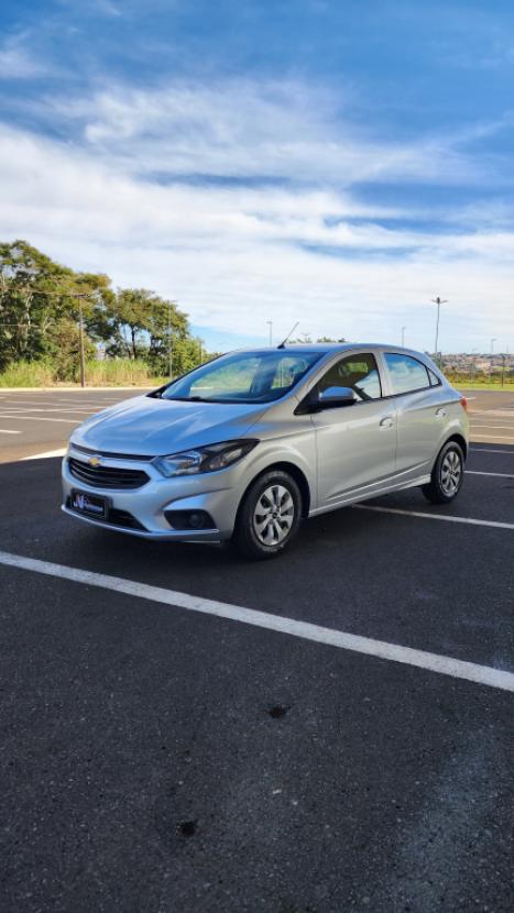 CHEVROLET Onix Hatch 1.0 4P FLEX LT, Foto 1