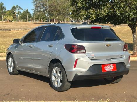 CHEVROLET Onix Hatch 1.0 12V 4P FLEX PREMIER TURBO AUTOMTICO, Foto 12