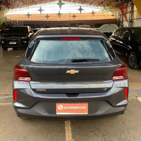 CHEVROLET Onix Hatch 1.0 4P FLEX LT, Foto 3