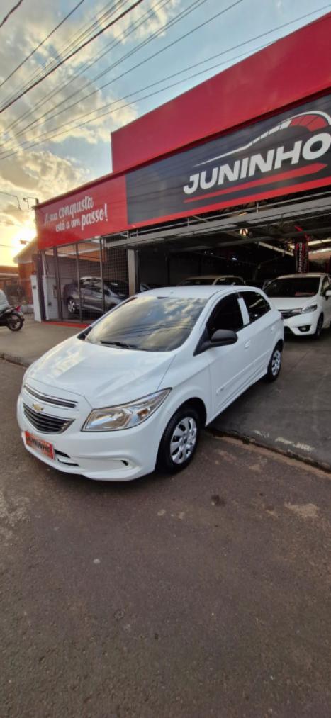 CHEVROLET Onix Hatch 1.0 4P FLEX LT, Foto 2