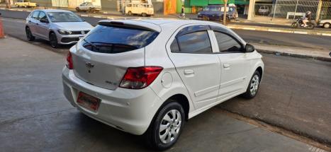 CHEVROLET Onix Hatch 1.0 4P FLEX LT, Foto 6