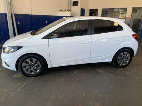 CHEVROLET Onix Hatch 1.0 4P FLEX JOY BLACK, Foto 2