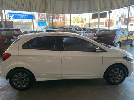 CHEVROLET Onix Hatch 1.0 4P FLEX JOY BLACK, Foto 6