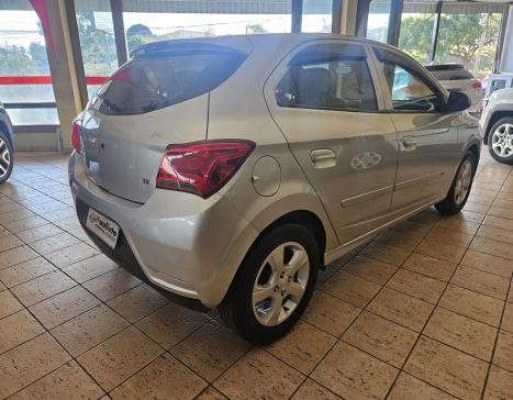 CHEVROLET Onix Hatch 1.0 4P FLEX LT, Foto 5