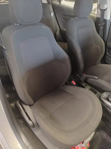 CHEVROLET Onix Hatch 1.4 4P FLEX LT, Foto 11