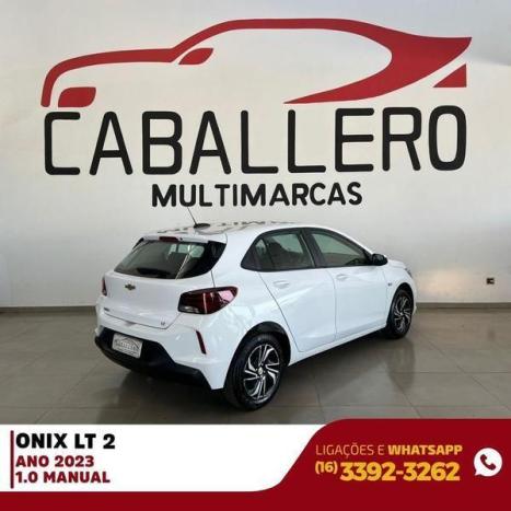 CHEVROLET Onix Hatch 1.0 4P FLEX LT2, Foto 4