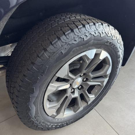 CHEVROLET Silverado 5.3 V8 1500 HIGH COUNTRY CABINE DUPLA 4X4 AUTOMTICO, Foto 19