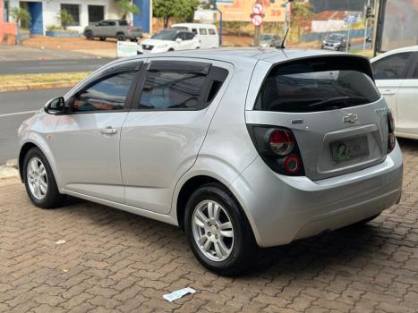 CHEVROLET Sonic Hatch 1.6 16V 4P LT FLEX, Foto 9