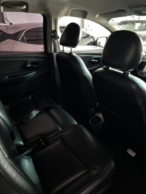 CHEVROLET Spin 1.8 4P FLEX ACTIVE5 AUTOMTICO, Foto 8