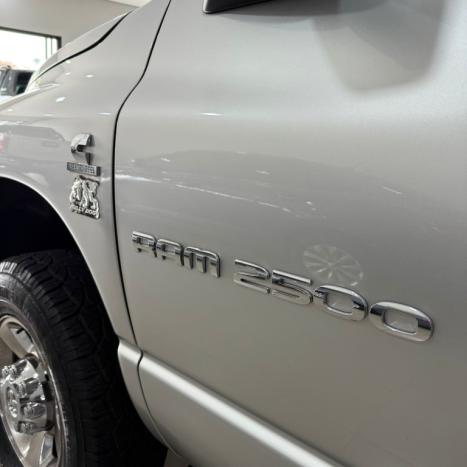 DODGE Ram 5.9 I6 24V 2500 SLT CABINE SIMPLES TURBO DIESEL 4X4 AUTOMTICO, Foto 8
