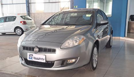 FIAT Bravo 1.8 16V 4P FLEX ABSOLUTE DUALOGIC AUTOMATIZADO, Foto 3