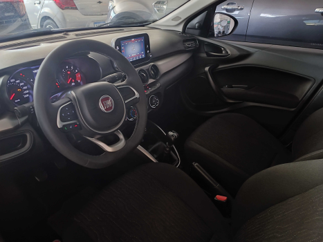 FIAT Cronos 1.3 4P FLEX DRIVE, Foto 2