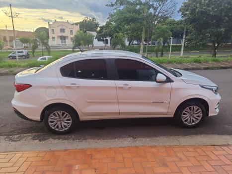 FIAT Cronos 1.3 4P FLEX, Foto 8