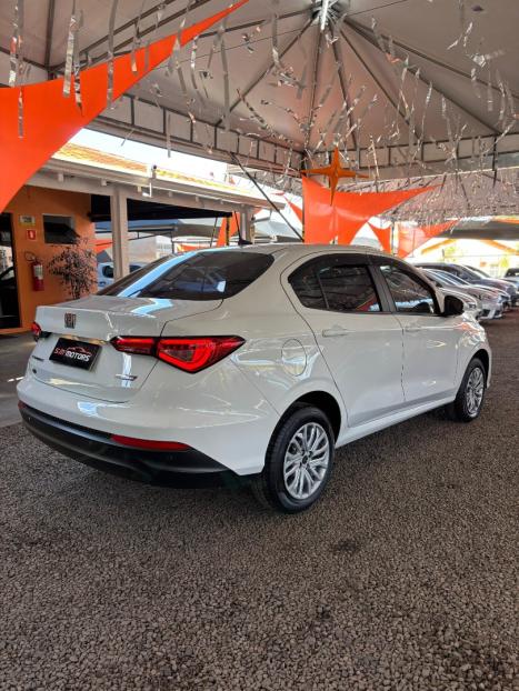FIAT Cronos 1.3 4P FLEX DRIVE AUTOMTICO CVT, Foto 6