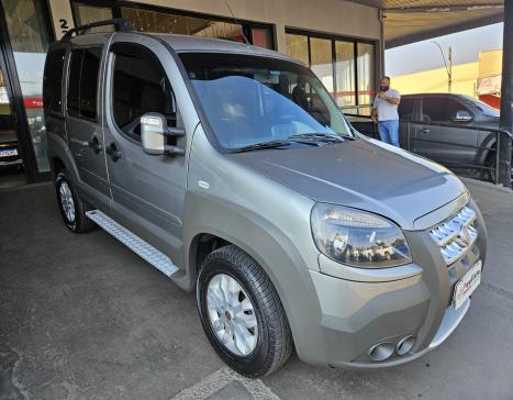 FIAT Doblo 1.8 16V 4P FLEX ADVENTURE 6 LUGARES, Foto 2