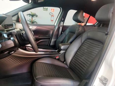 FIAT Fastback 1.3 16V 4P FLEX LIMITED EDITION TURBO 270 AUTOMTICO, Foto 4