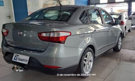 FIAT Grand Siena 1.6 16V 4P FLEX ESSENCE DUALOGIC AUTOMATIZADO, Foto 9