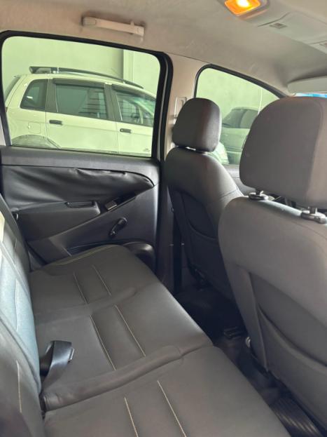 FIAT Idea 1.6 16V 4P ESSENCE FLEX, Foto 8