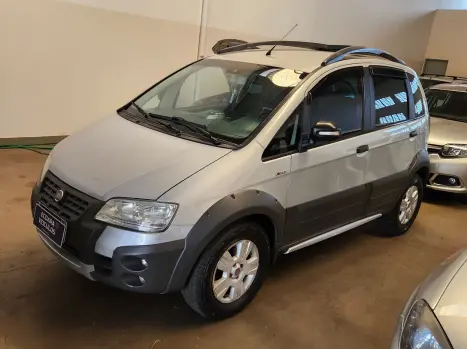 FIAT Idea 1.8 4P ADVENTURE FLEX, Foto 2