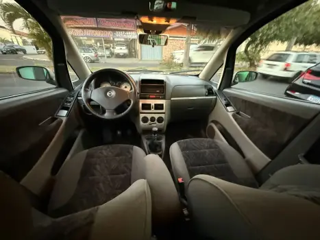 FIAT Idea 1.8 4P HLX FLEX, Foto 9