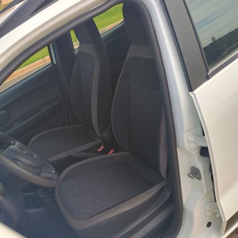 FIAT Mobi 1.0 4P FLEX EVO TREKKING, Foto 3
