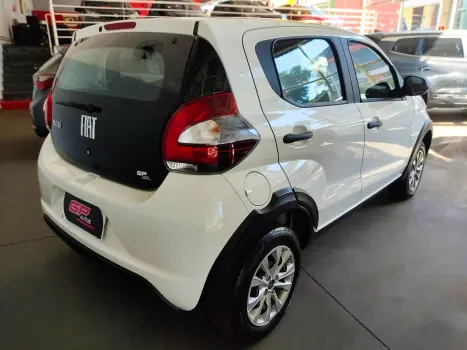 FIAT Mobi 1.0 4P FLEX DRIVE FIRE FLY, Foto 4
