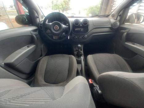 FIAT Palio 1.0 4P ELX FLEX ATTRACTIVE, Foto 2