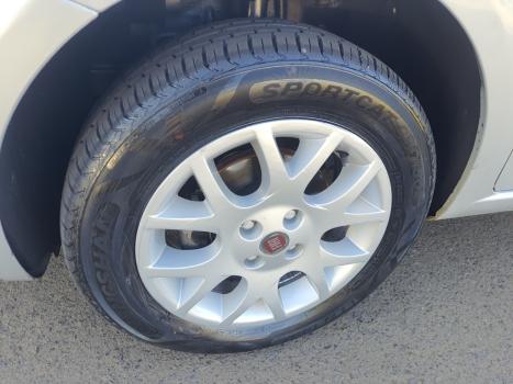 FIAT Punto 1.4 4P ELX FLEX, Foto 15