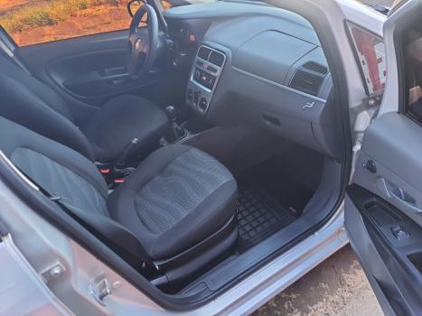 FIAT Punto 1.4 4P ELX FLEX, Foto 9