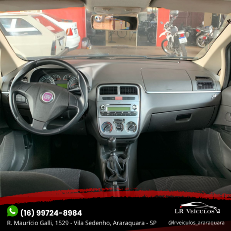 FIAT Punto 1.4 4P ELX FLEX, Foto 2