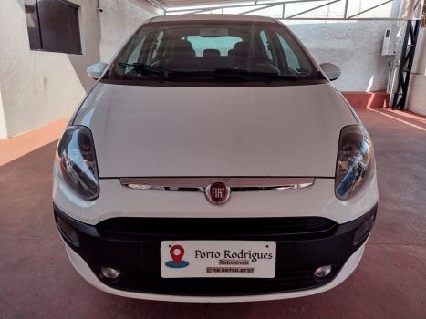 FIAT Punto 1.6 16V 4P ESSENCE FLEX, Foto 2