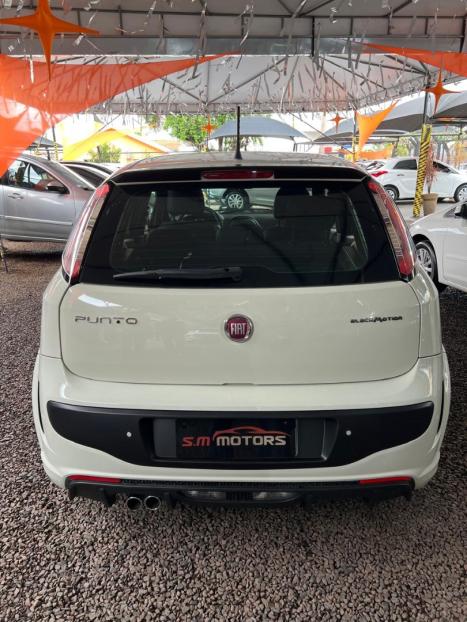 FIAT Punto 1.8 16V 4P BLACKMOTION FLEX, Foto 5