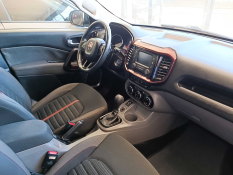 FIAT Toro 1.8 16V 4P FLEX FREEDOM AUTOMTICO, Foto 4