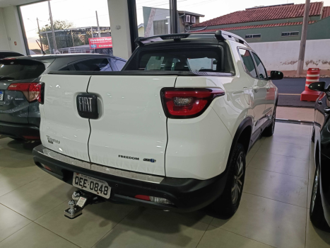 FIAT Toro 1.8 16V 4P FLEX FREEDOM AUTOMTICO, Foto 7