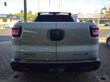 FIAT Toro 1.8 16V 4P FLEX FREEDOM AUTOMTICO, Foto 4