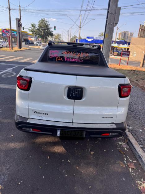 FIAT Toro 1.8 16V 4P FLEX FREEDOM AUTOMTICO, Foto 5