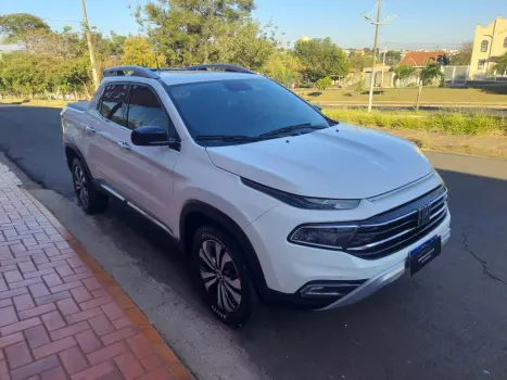 FIAT Toro 2.0 16V 4P VOLCANO 4WD TURBO DIESEL AUTOMTICO, Foto 1