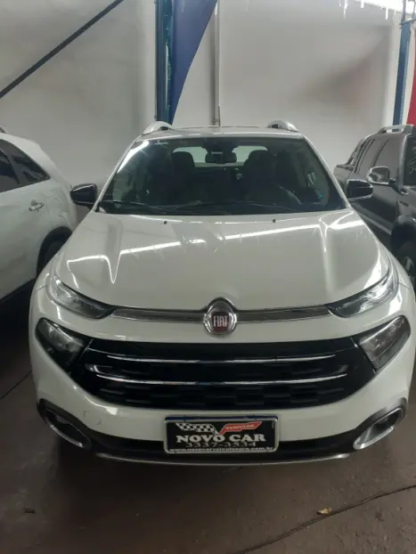 FIAT Toro 2.0 16V 4P VOLCANO 4WD TURBO DIESEL AUTOMTICO, Foto 1