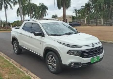 FIAT Toro 2.0 16V 4P VOLCANO 4WD TURBO DIESEL AUTOMTICO, Foto 3