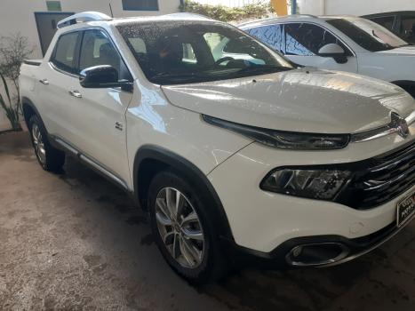 FIAT Toro 2.0 16V 4P VOLCANO 4WD TURBO DIESEL AUTOMTICO, Foto 2