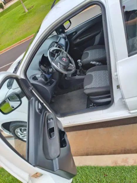 FIAT Uno 1.0 4P FLEX ATTRACTIVE, Foto 8