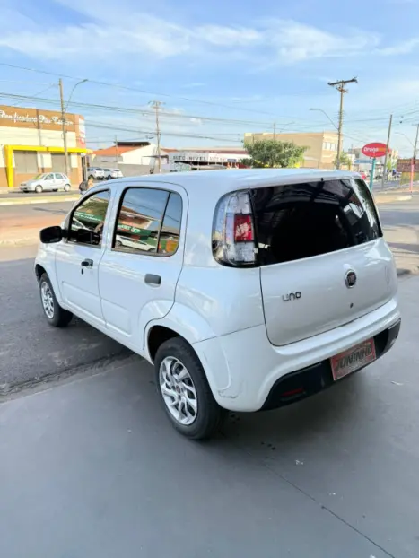 FIAT Uno 1.0 4P FLEX EVO ATTRACTIVE, Foto 6