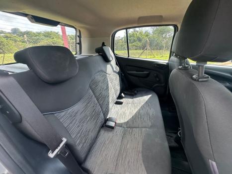 FIAT Uno 1.0 4P FLEX ATTRACTIVE, Foto 4