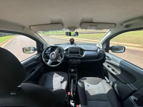 FIAT Uno 1.0 4P FLEX ATTRACTIVE, Foto 9