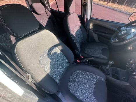 FIAT Uno 1.0 4P FLEX EVO ATTRACTIVE, Foto 5