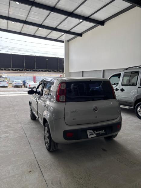 FIAT Uno 1.0 FLEX VIVACE, Foto 5