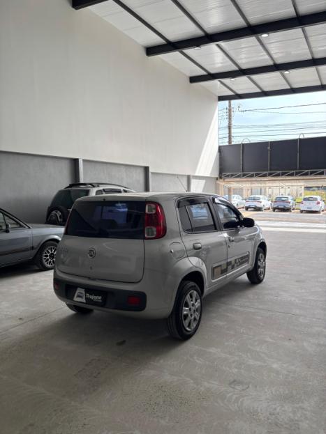 FIAT Uno 1.0 FLEX VIVACE, Foto 6