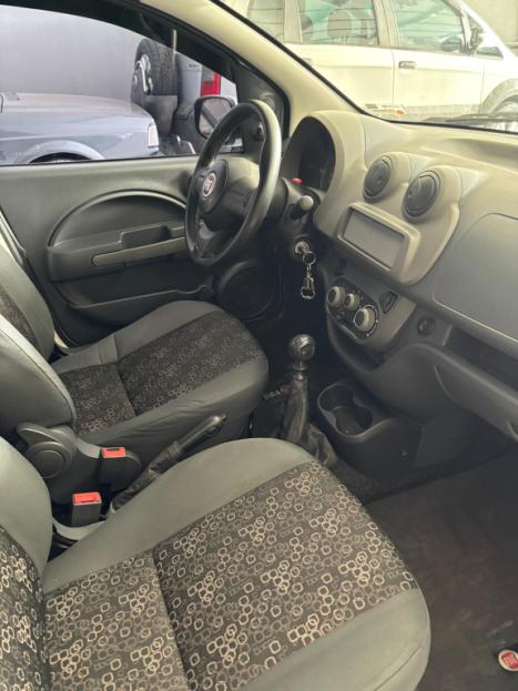 FIAT Uno 1.0 FLEX VIVACE, Foto 7