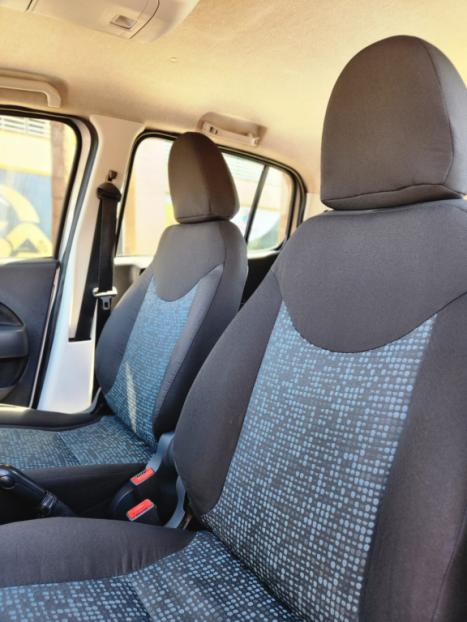 FIAT Uno 1.4 4P FLEX ATTRACTIVE, Foto 2